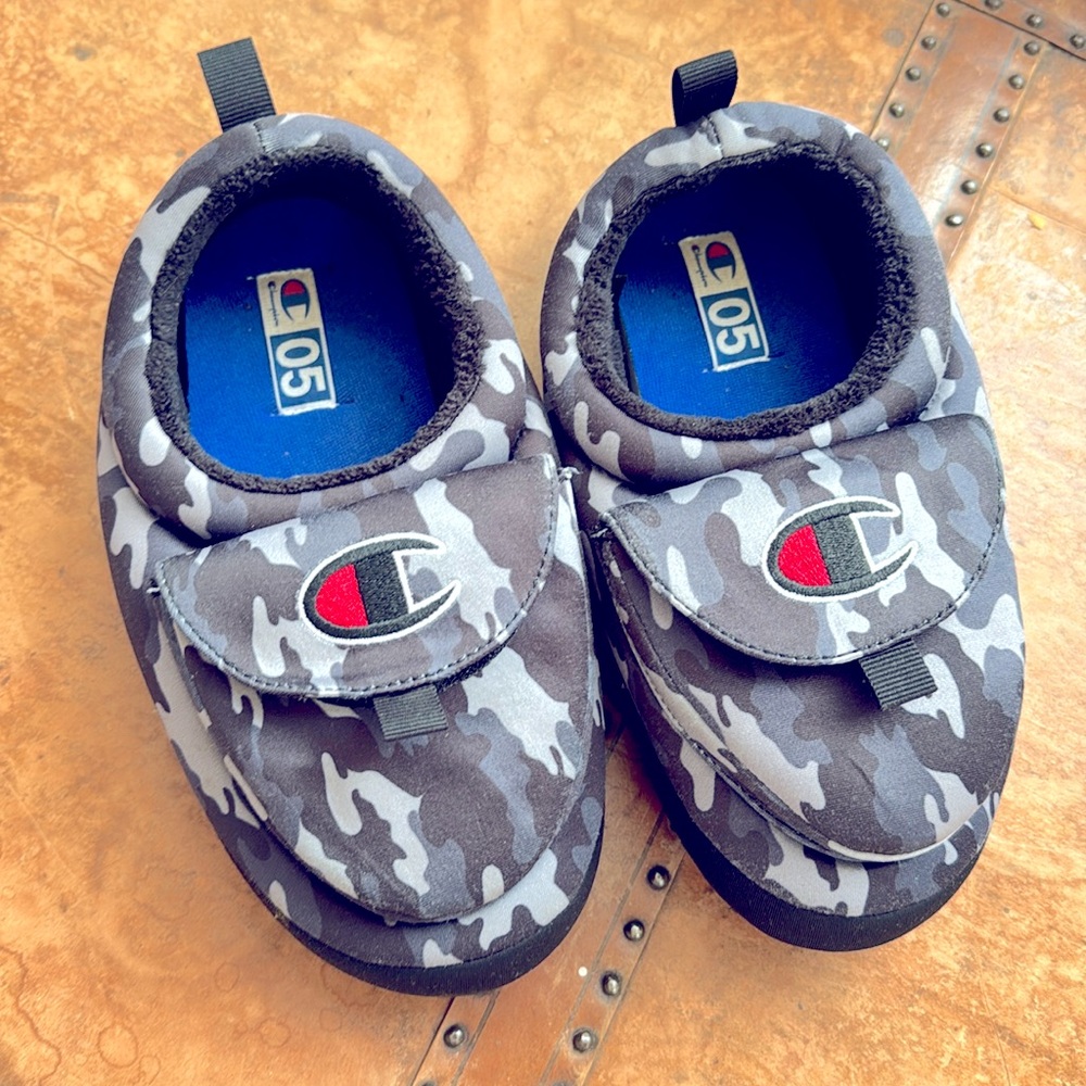 $9 bundled Champion Slippers - Blue Camo